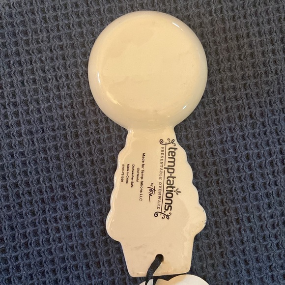 Temp-tations Old World Measuring Spoons - Picture 5 of 13